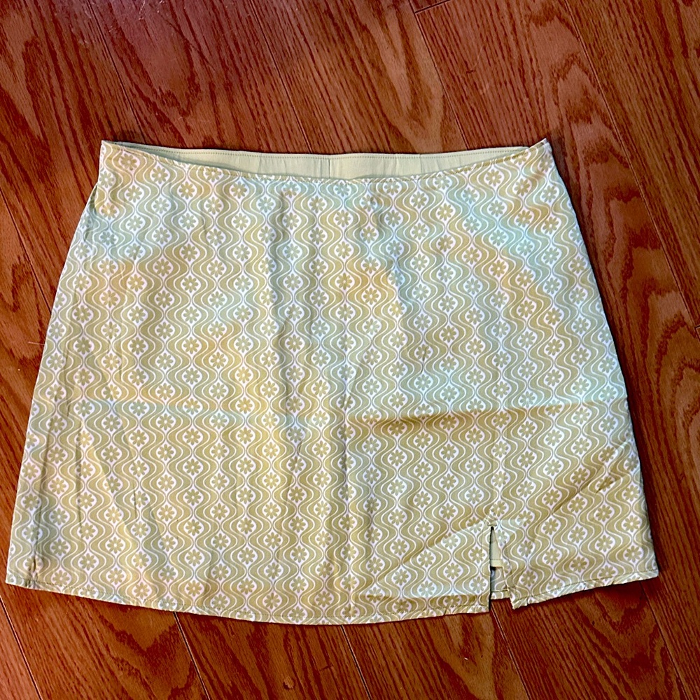 NWOT Hollister lime green and White Mini Skirt